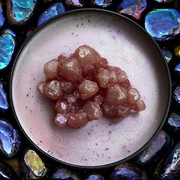 Witch & Famous Wickless Candle: Almond Macarons Vanilla Cake Lavender Tea Scent - Picture 3 of 8